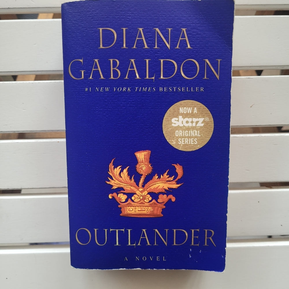 Outlander Novel by Diana Gabaldon